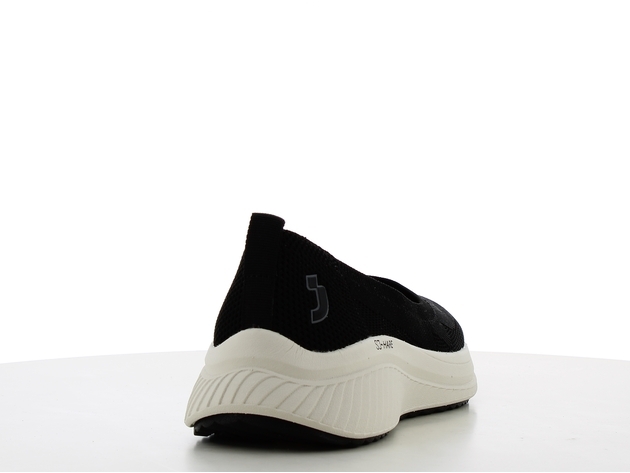 628213 BLK 0005