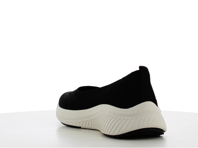 628213 BLK 0008