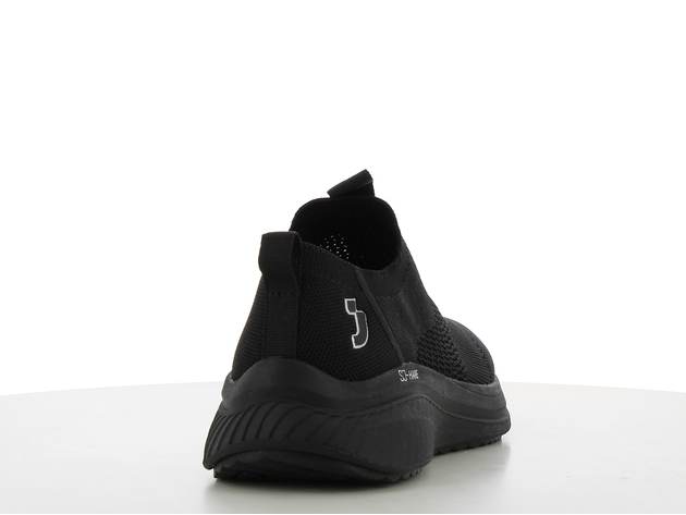 628653 BLK 0005