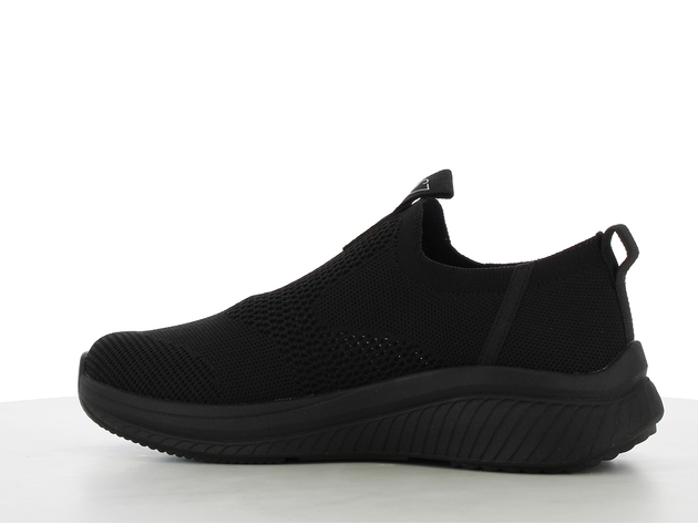 628653 BLK 0011