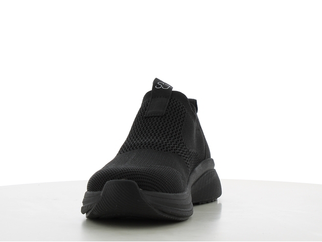 628653 BLK 0017